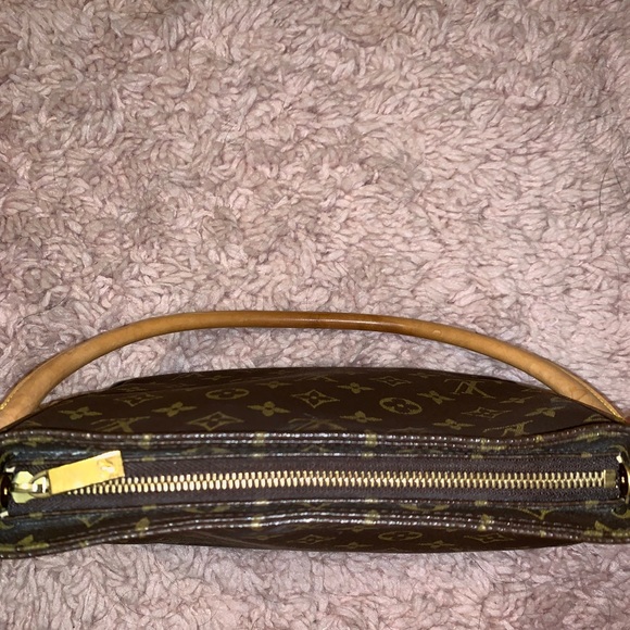 AUTHENTIC MONOGRAM “LOOPING” LOUIS VUITTON - Picture 3 of 6